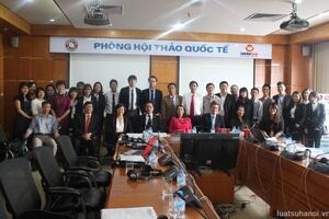 Hội thảo quốc tế về đạo dức Luật sư