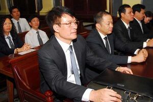 Nhật Bản không buộc luật sư tố thân chủ