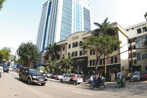 Cán bộ sai phạm, VDB mất tiền tỷ