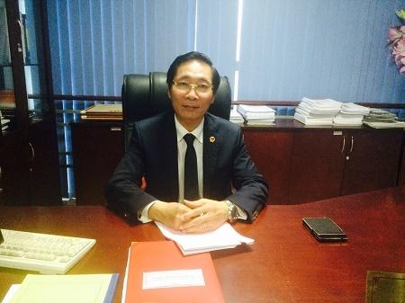 luat su nguyen chien