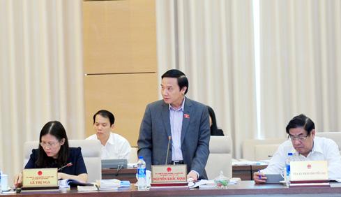 Bồi thường thiệt hại về tinh thần cho thân nhân người bị oan: Nhiều ý kiến khác nhau Bồi thường thiệt hại về tinh thần cho thân nhân người bị oan: Nhiều ý kiến khác nhau