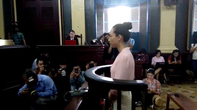 Bị cáo Trương Hồ Phương Nga tại phiên toà.